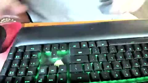 Snapshot of plainodude7 chatting on December 15, 2025, 3:38 pm Plain ODude online show from December 15, 2025, 3:38 pm