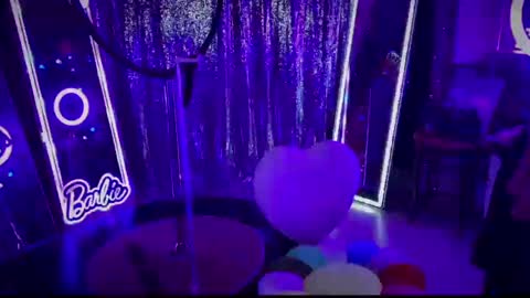 Dumb bimbo fuck doll online show from December 21, 2024, 5:03 am