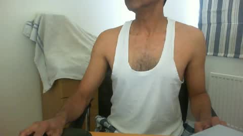 Snapshot of platino3026 chatting on July 7, 2026, 10:19 am platino3026 online show from July 7, 2026, 10:19 am