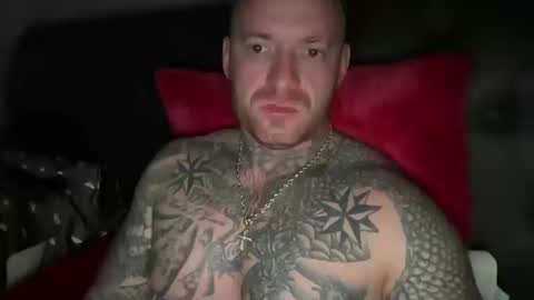 Snapshot of platinum_338 chatting on October 10, 2025, 1:32 pm platinum_338 online show from October 10, 2025, 1:32 pm