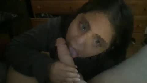 Snapshot of play_with_mywife2 chatting on January 7, 2025, 10:08 pm play_with_mywife2 online show from January 7, 2025, 10:08 pm