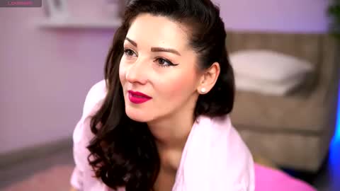 Snapshot of playful_issa chatting on February 25, 2026, 4:44 am playful_issa online show from February 25, 2026, 4:44 am