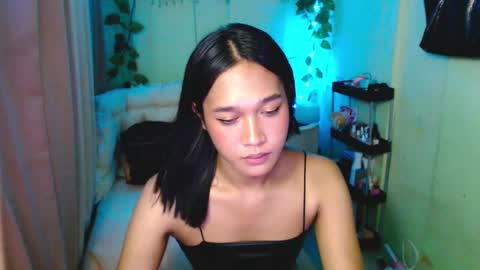 Snapshot of playful_sie chatting on March 5, 2025, 1:28 pm sie online show from March 5, 2025, 1:28 pm