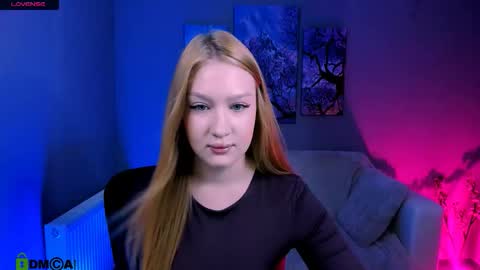 Sophie online show from November 28, 2025, 10:40 am