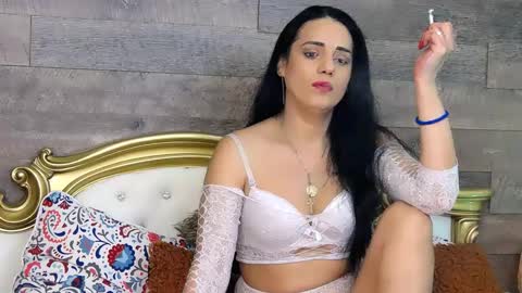 Snapshot of playfulsamy chatting on December 23, 2024, 5:17 am PlayfulSamy online show from December 23, 2024, 5:17 am