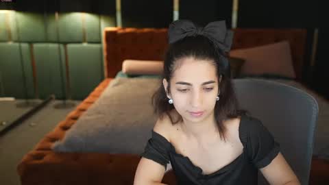 Lana online show from July 10, 2026, 6:39 am