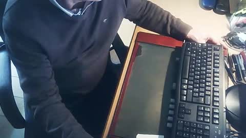 Snapshot of playingch chatting on February 17, 2026, 8:22 am littlenounours online show from February 17, 2026, 8:22 am