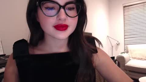 Snapshot of playnofuckinggames chatting on December 24, 2024, 8:05 pm Mary online show from December 24, 2024, 8:05 pm