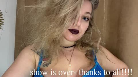 Snapshot of playwithkatty chatting on December 25, 2024, 1:09 pm i am Kat online show from December 25, 2024, 1:09 pm