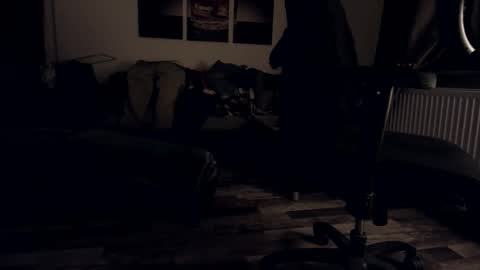 Snapshot of plboy23 chatting on November 3, 2025, 8:21 pm Hello ask me . Im glad to see you here in my room. Welcome PVT is open online show from November 3, 2025, 8:21 pm