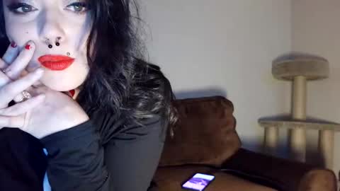 pleasantdinosaurus7537 online show from January 6, 2026, 5:22 am