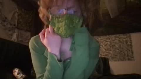 Snapshot of please_doe_stop chatting on February 21, 2025, 7:12 am please_doe_stop online show from February 21, 2025, 7:12 am