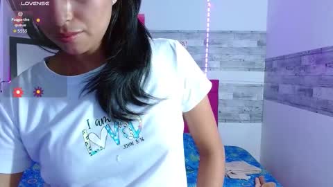 Snapshot of pleassing_neighbour chatting on September 9, 2025, 1:38 am Zalome online show from September 9, 2025, 1:38 am