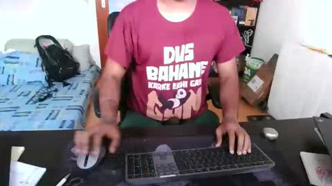 Snapshot of pleasure5845 chatting on November 13, 2025, 12:59 pm Sam online show from November 13, 2025, 12:59 pm