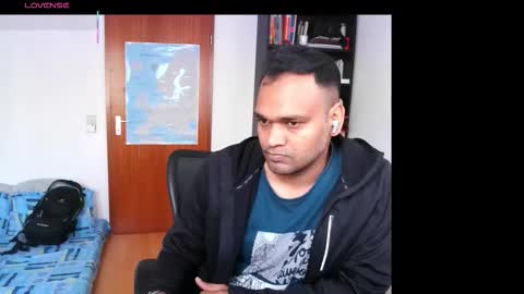 Snapshot of pleasure5845 chatting on January 14, 2026, 12:22 pm Sam online show from January 14, 2026, 12:22 pm