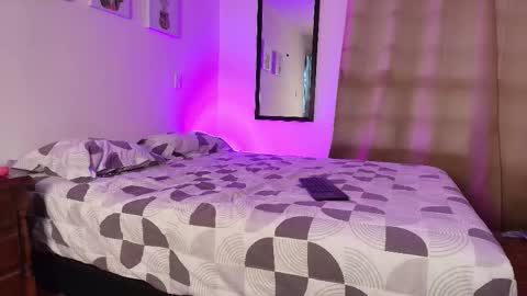 Snapshot of pleasurecompany chatting on December 15, 2025, 3:00 am sergio natalie online show from December 15, 2025, 3:00 am