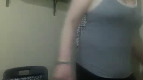 Snapshot of pleasuretester113 chatting on March 8, 2025, 2:55 am Treasure online show from March 8, 2025, 2:55 am