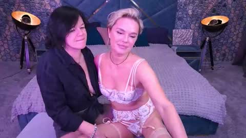 Ira brunette and Vika blonde online show from March 17, 2026, 2:09 pm