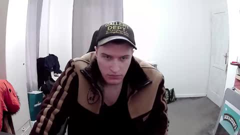 plkrisztian online show from March 26, 2026, 12:44 pm