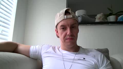 Kevin online show from October 19, 2025, 8:48 am