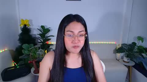 Ploysai online show from December 15, 2025, 7:56 am