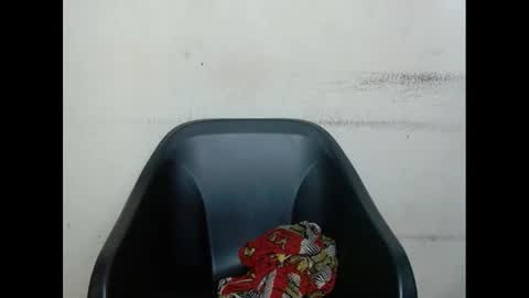 plumnjuicyx online show from February 14, 2025, 4:20 pm