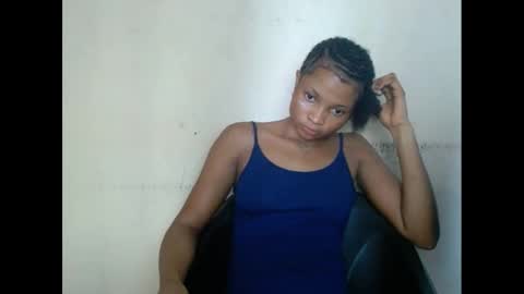 plumnjuicyx online show from February 15, 2025, 9:49 am