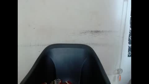 plumnjuicyx online show from February 15, 2025, 3:39 pm