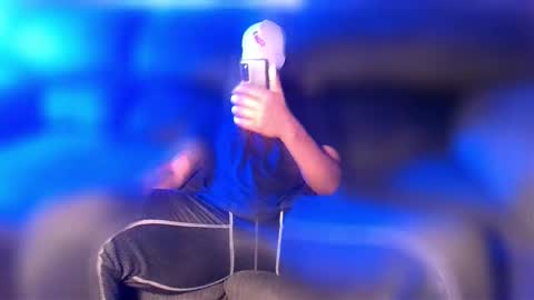 StraightPlush online show from October 15, 2025, 7:08 am