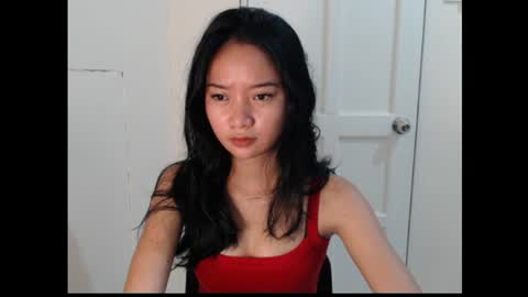 Snapshot of pnay_wildwhisper chatting on July 28, 2026, 6:53 pm WildWhisper online show from July 28, 2026, 6:53 pm