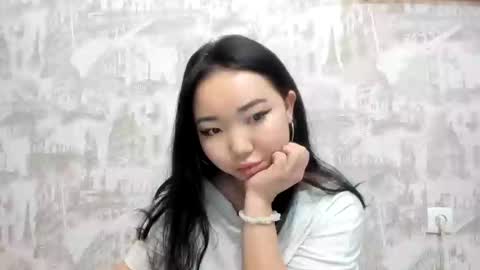 Snapshot of pocahontas654 chatting on February 24, 2025, 12:48 pm Erica online show from February 24, 2025, 12:48 pm