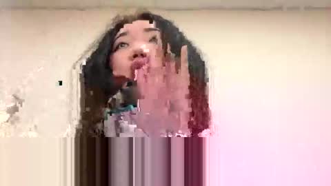 Snapshot of pocahontas654 chatting on December 17, 2025, 3:34 am Erica online show from December 17, 2025, 3:34 am