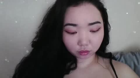 Snapshot of pocahontas654 chatting on April 10, 2026, 4:17 am Erica online show from April 10, 2026, 4:17 am