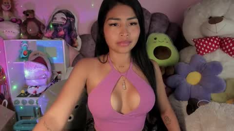 Snapshot of pocahontas_cute chatting on January 12, 2026, 9:25 am Nicole online show from January 12, 2026, 9:25 am
