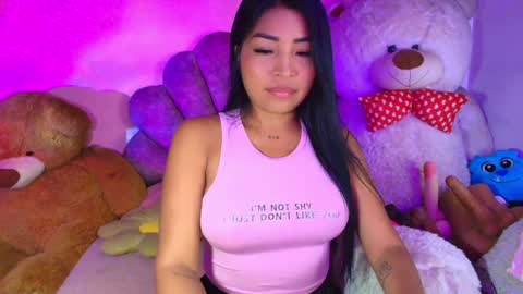 Snapshot of pocahontas_cute chatting on May 11, 2026, 11:27 am Nicole online show from May 11, 2026, 11:27 am