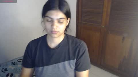 Snapshot of pocahontas_princess__ chatting on October 12, 2025, 4:44 am Pocahontas online show from October 12, 2025, 4:44 am