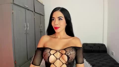 Snapshot of pocahontasweetss chatting on January 11, 2026, 6:07 am I dream of having many followers online show from January 11, 2026, 6:07 am