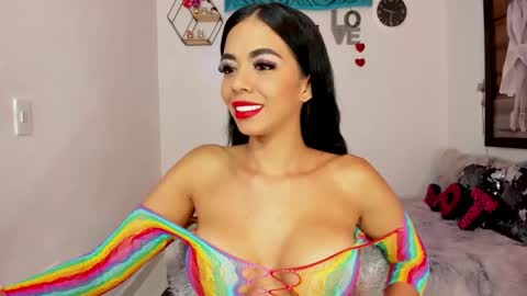 Snapshot of pocahontasweetss chatting on February 5, 2026, 12:48 am I dream of having many followers online show from February 5, 2026, 12:48 am