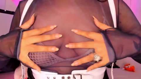 Willow                      Hours 12pm to 630pm Colombian time FRIDAY AND SUNDAY FREE DAYS online show from January 3, 2025, 8:22 pm