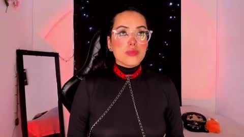 Willow                      Hours 12pm to 630pm Colombian time FRIDAY AND SUNDAY FREE DAYS online show from February 5, 2025, 5:53 pm