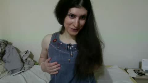 Snapshot of poisonivyb chatting on May 26, 2026, 10:39 pm Poison Ivy online show from May 26, 2026, 10:39 pm