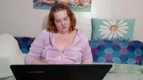 Poison Ivy online show from February 5, 2025, 10:44 pm