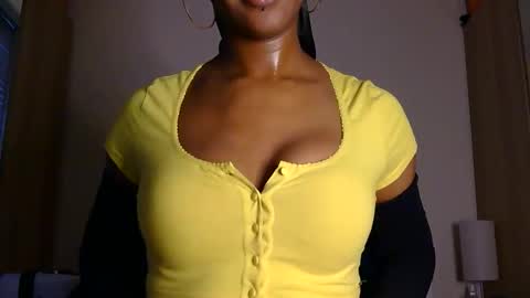 Snapshot of poleheathen chatting on December 19, 2025, 11:50 am Heathen online show from December 19, 2025, 11:50 am