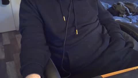 polgs2509 online show from January 8, 2026, 12:07 pm