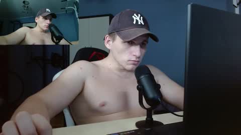 Snapshot of poliglotjoe2 chatting on January 10, 2026, 1:07 am Poliglotjoe2 online show from January 10, 2026, 1:07 am