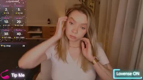 Snapshot of polinajones chatting on February 11, 2026, 5:51 pm PolinaJones online show from February 11, 2026, 5:51 pm