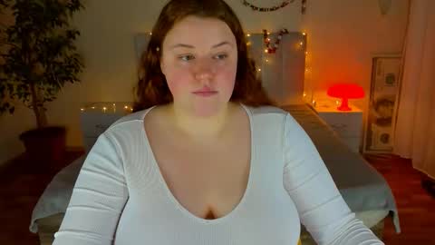 Snapshot of polinasallivan chatting on January 7, 2026, 6:10 pm Polina online show from January 7, 2026, 6:10 pm