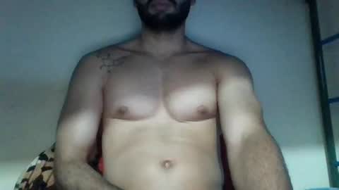 pollaa_19 online show from June 19, 2026, 7:39 pm