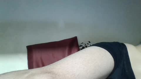 pollaa_19 online show from July 11, 2026, 10:33 pm