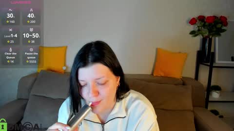 Snapshot of polly__mayer chatting on September 21, 2025, 12:56 am Polly online show from September 21, 2025, 12:56 am